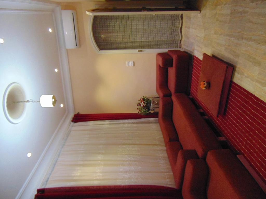 Apartment Douja *